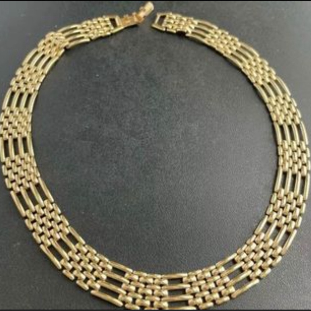 Signed Napier Vintage Gold Tone Mesh Chain Necklace